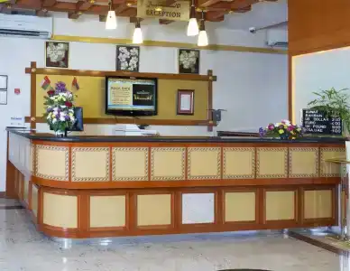 Safeer Suites - 1