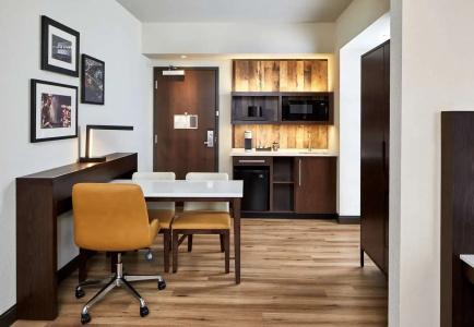 Embassy Suites by Hilton Nashville - 83