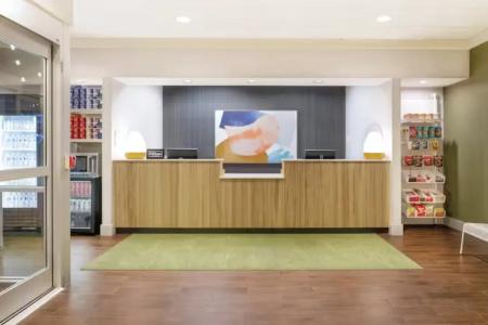 Baymont by Wyndham Miami Doral - 12