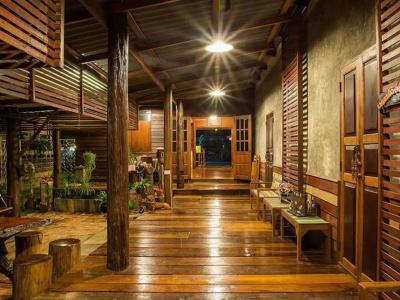 Baan Chompoo Homestay - 13