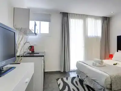 Residence Suites - 60