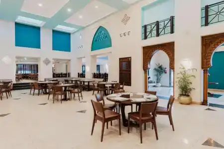 Reef Oasis Beach Resort - 19