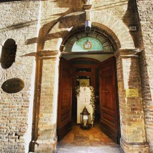 Palazzo Brunamonti - 16