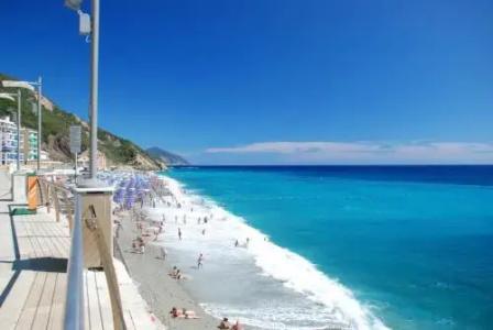 Riviera - 19
