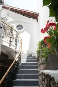 Step One | Luxury Suites right in the heart of Acropolis next to metro station - 13