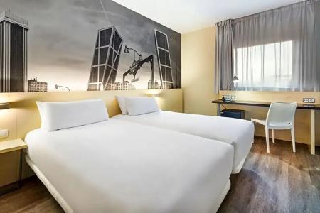 Crowne Plaza Madrid Airport - 30