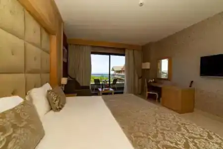 Amara Luxury Resort - 52