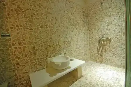 Phocas Cave Suites - 135