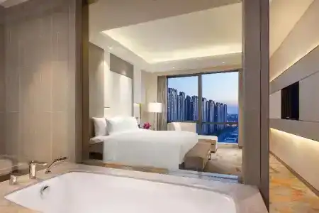 Radisson Exhibition Center Shanghai - 74