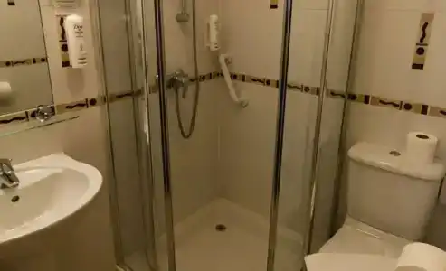 Days Inn Hyde Park - 13