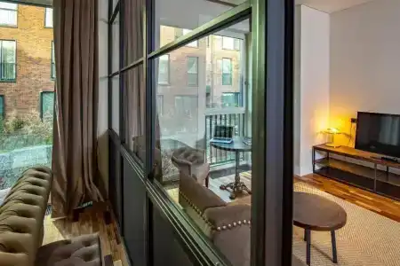 Apart by Parmigiano Group - 36
