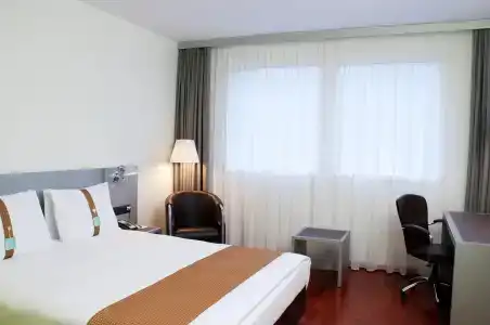 Holiday Inn züRich Messe, An Ihg - 53