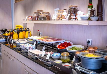 Best Western Premier Prince de Galles - 11