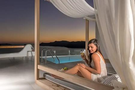 Elite Luxury Suites - 107
