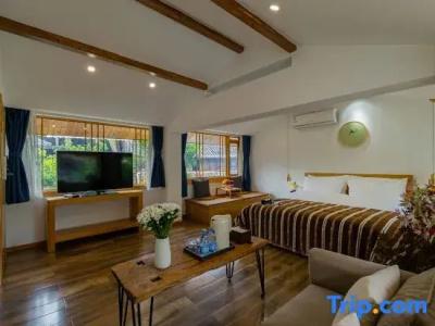 Lotus house - 104