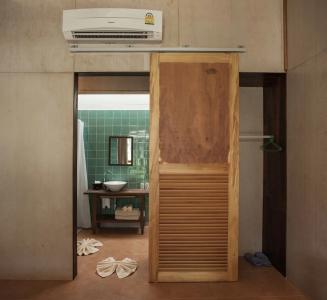 The Stage, Koh Chang - 2