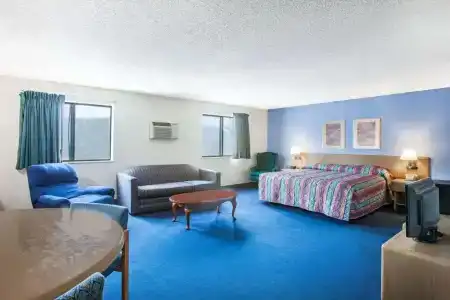 Super 8 by Wyndham - 30