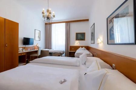 Boutique Goldenes Lamm - 25