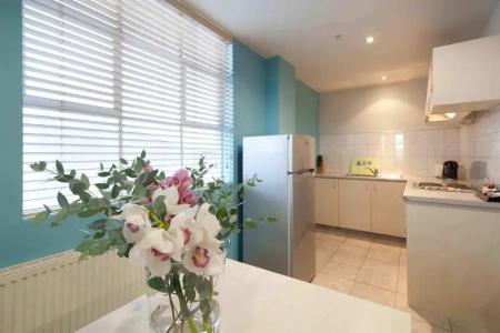 Ibis Styles - 70