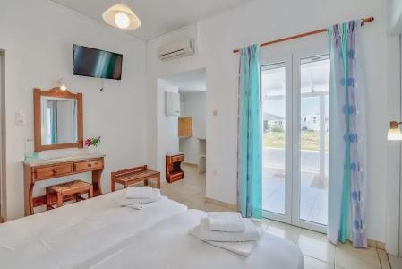 Pavlos Place - 228