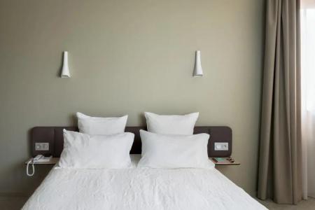 Okkos Grenoble Jardin Hoche - 37