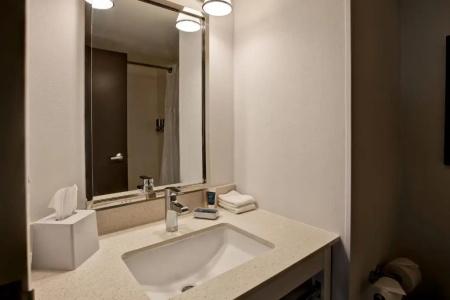 Four Points by Sheraton - 70