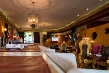 Catalina & Beach Club - 1