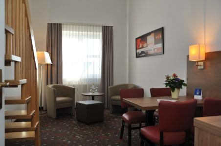 Quality Erlangen - 82