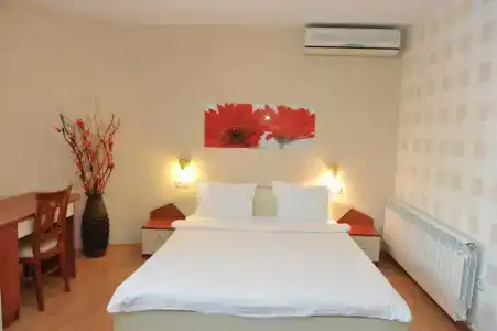 Eros Motel - 29
