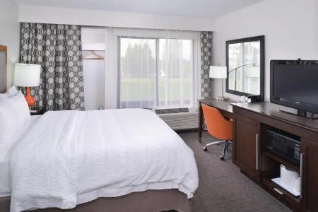 Hampton Inn Portland East - 53