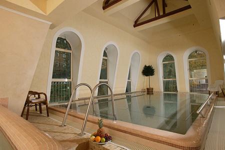Humboldt Park & Spa - 8
