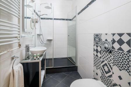 Best Western Plus Celebrity Suites - 69