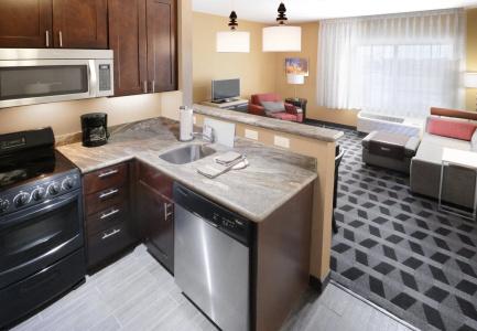 TownePlace Suites by Marriott Houston Westchase - 10