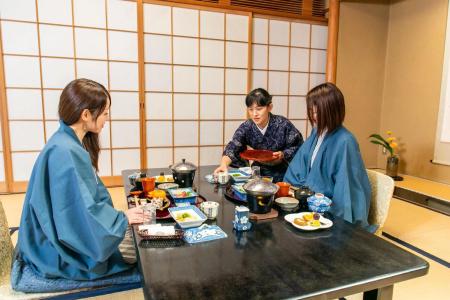 Atami Onsen Yamaki Ryokan - 20