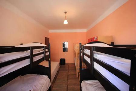 Center Hostel and Tours - 10