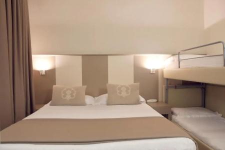 L'Hotel - 34