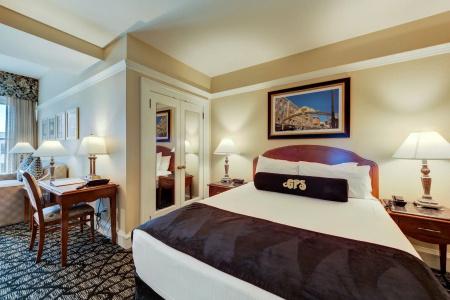 Gaslamp Plaza Suites - 6