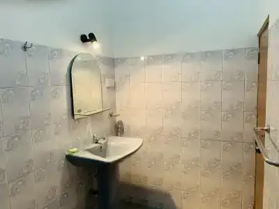 Sam's Guest House - 22