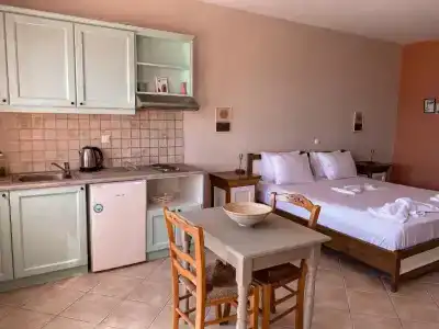 Nisea Samos - 112