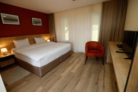 Babaneuris Marani - 104