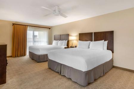 Best Western Plus Inn - 40