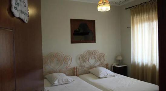 Triantafillies - 1