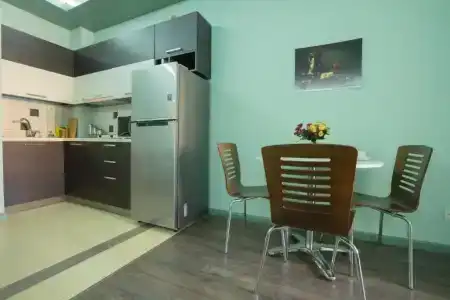 Stay Inn at Northern Avenue - 105
