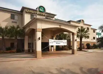 Quality Inn & Suites Near University - 29