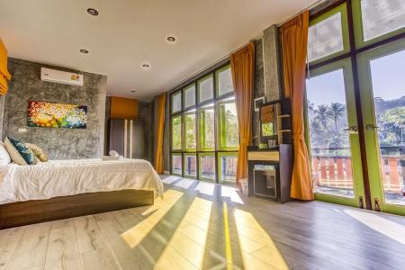 Tonmai Suites - 85