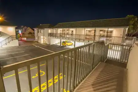 315 Riccarton - 16