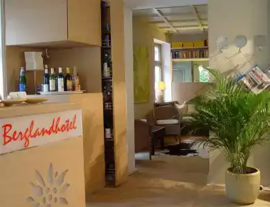 Bergland - Adults only - 1