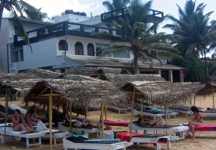 Royal Beach & Restaurant - 3