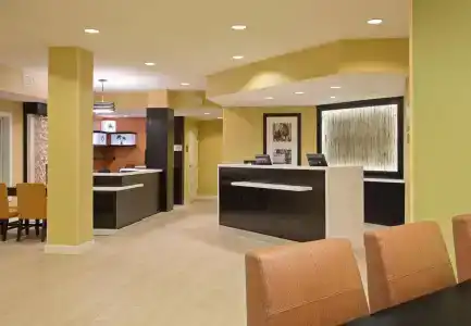 Fairfield Inn & Suites by Marriott - 3
