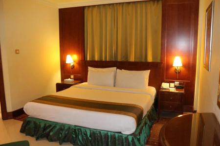 Pearl City Suites - 12